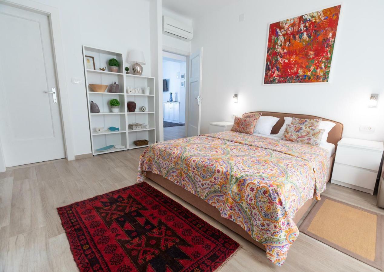 Apartment Val Split